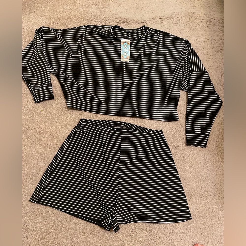 Boohoo NWT lounge set